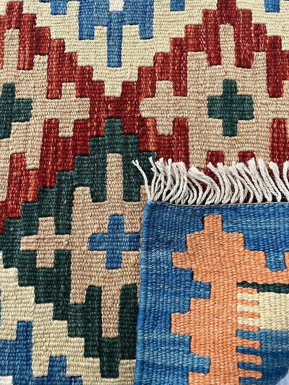 Kilim pequeno irani 85 x 62 cm 2